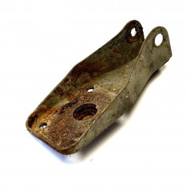 Master Cylinder Carrier Bracket / Filler Plate S/H