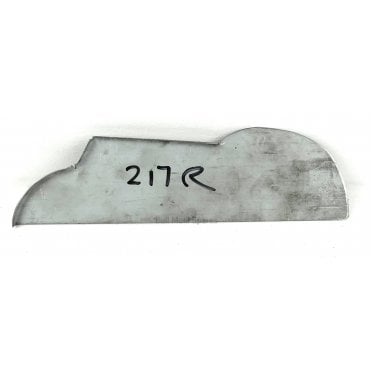 R/H Closing Plate (Rear of 4 Door Sill)